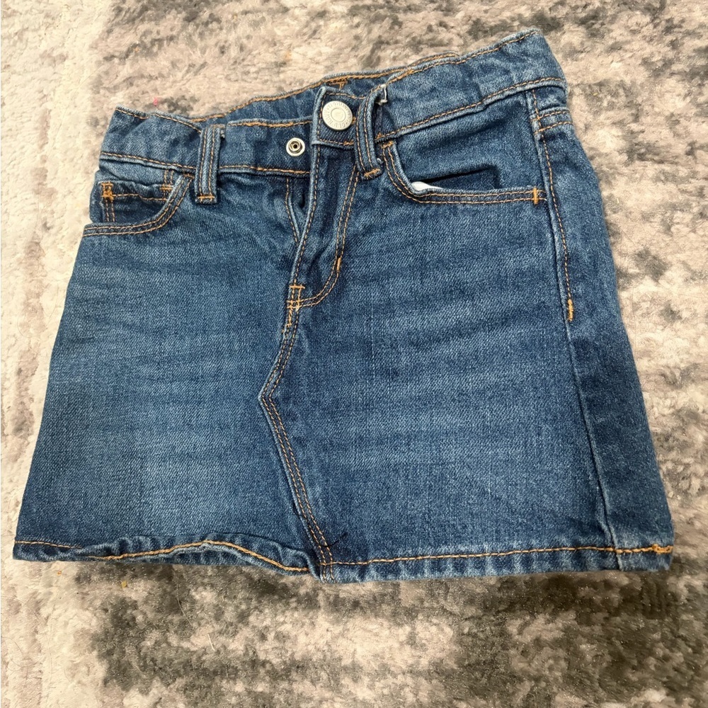 Old Navy Toddler Denim Skirt Good Condition size 3T